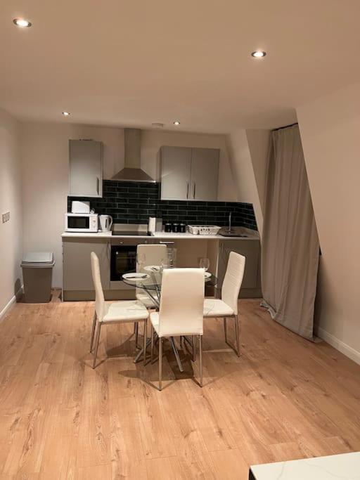 009- Studio Apartment In Ealing F5 Zewnętrze zdjęcie